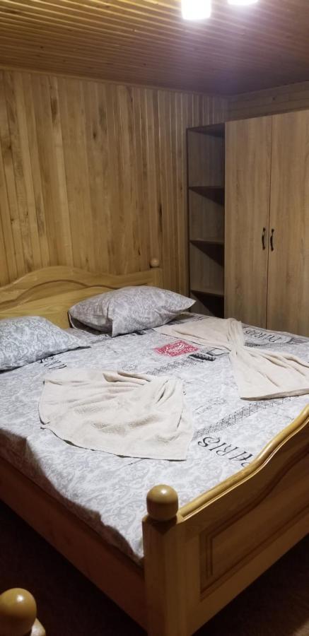 Садиба Квітка Карпат Rusʼka Mokra Buitenkant foto